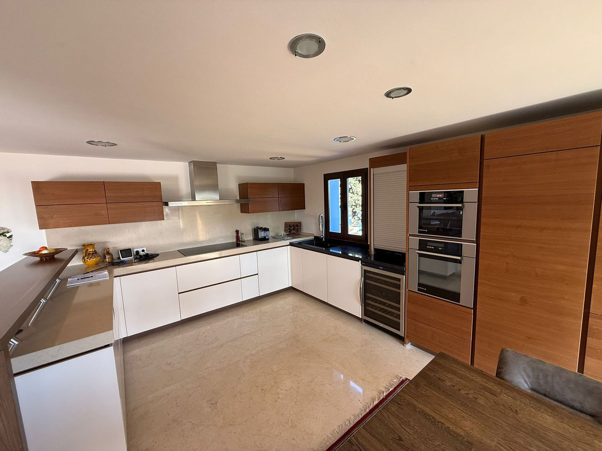 Huis te koop in Marbesa | 3 slaapkamers H5296471