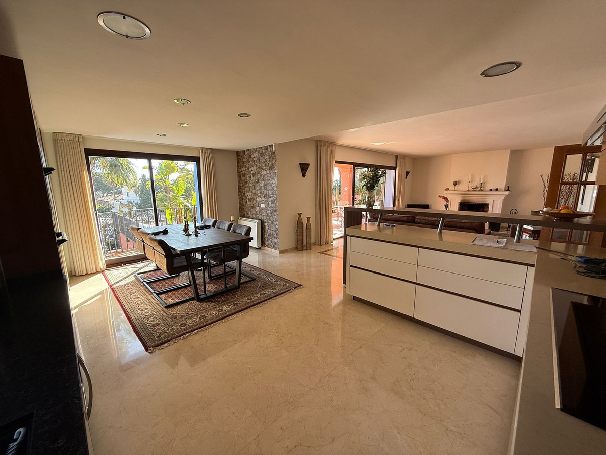 Huis te koop in Marbesa | 3 slaapkamers H5296471