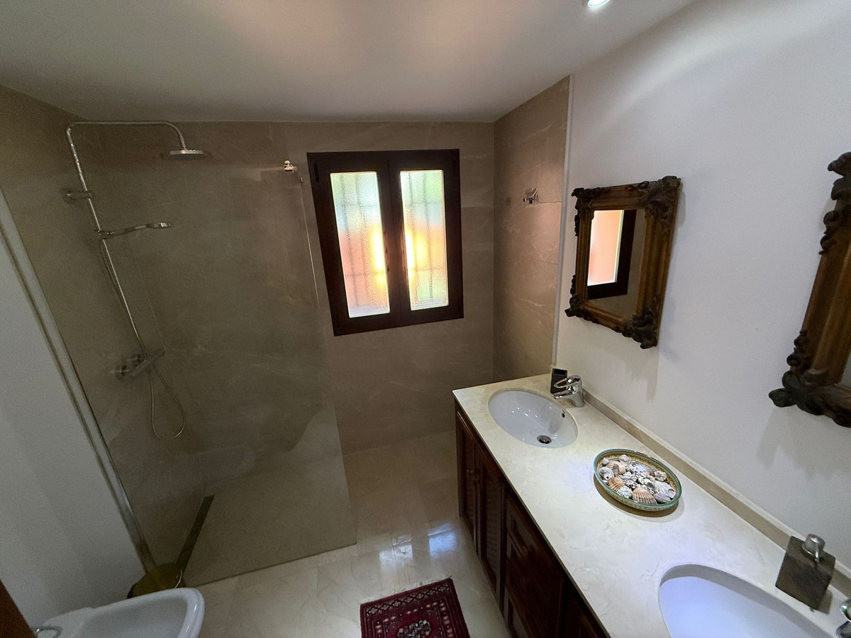 Huis te koop in Marbesa | 3 slaapkamers H5296471