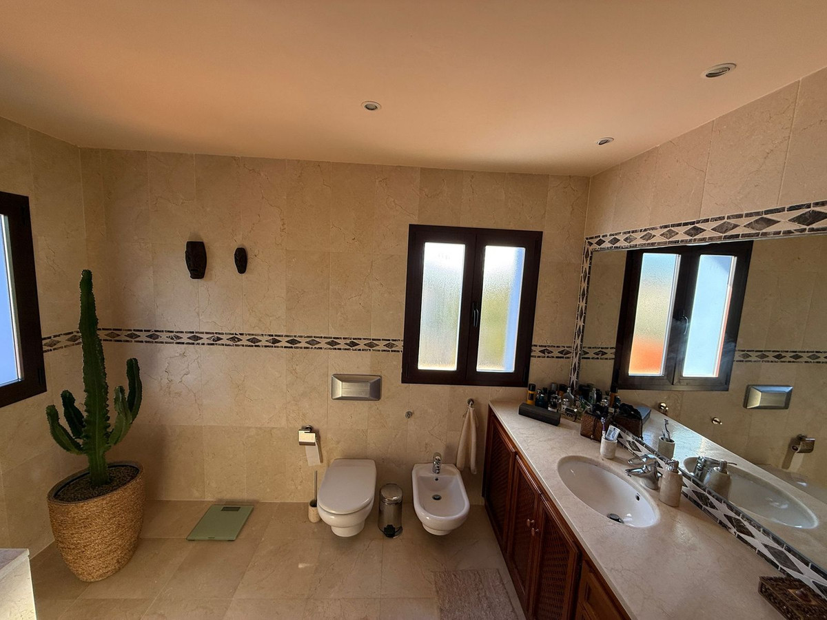 Huis te koop in Marbesa | 3 slaapkamers H5296471