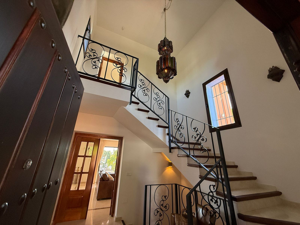 Huis te koop in Marbesa | 3 slaapkamers H5296471