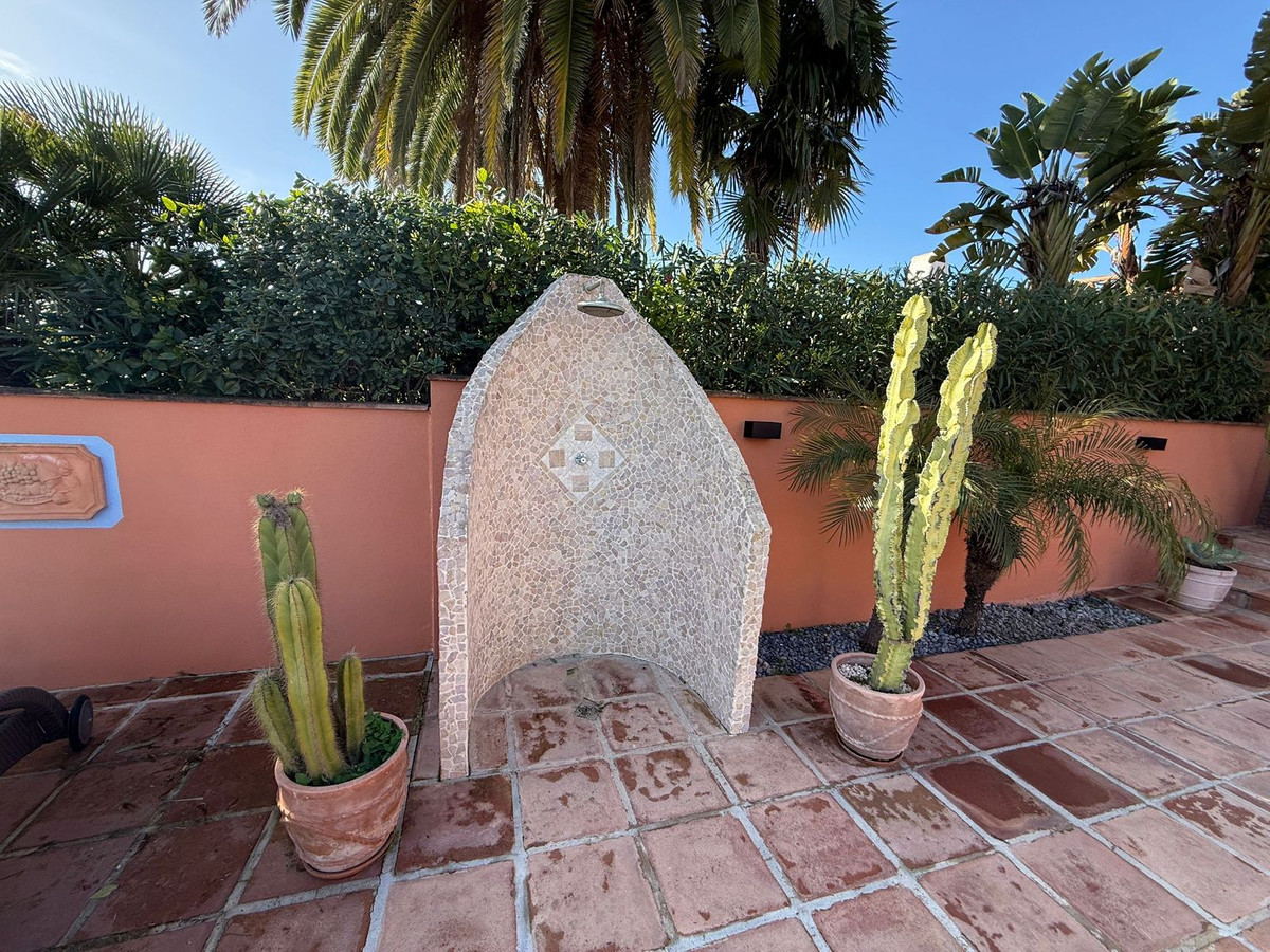 Huis te koop in Marbesa | 3 slaapkamers H5296471