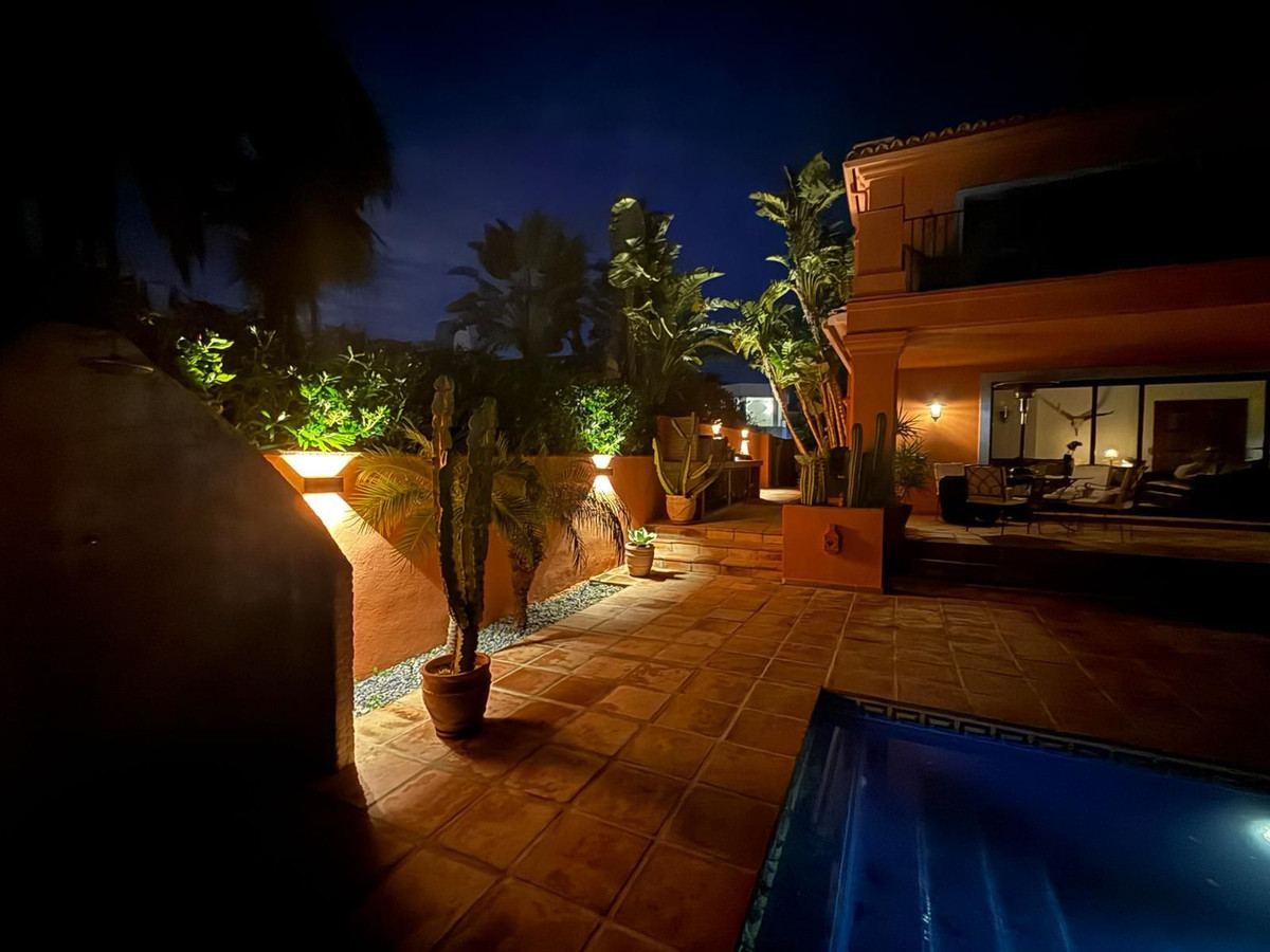 Huis te koop in Marbesa | 3 slaapkamers H5296471