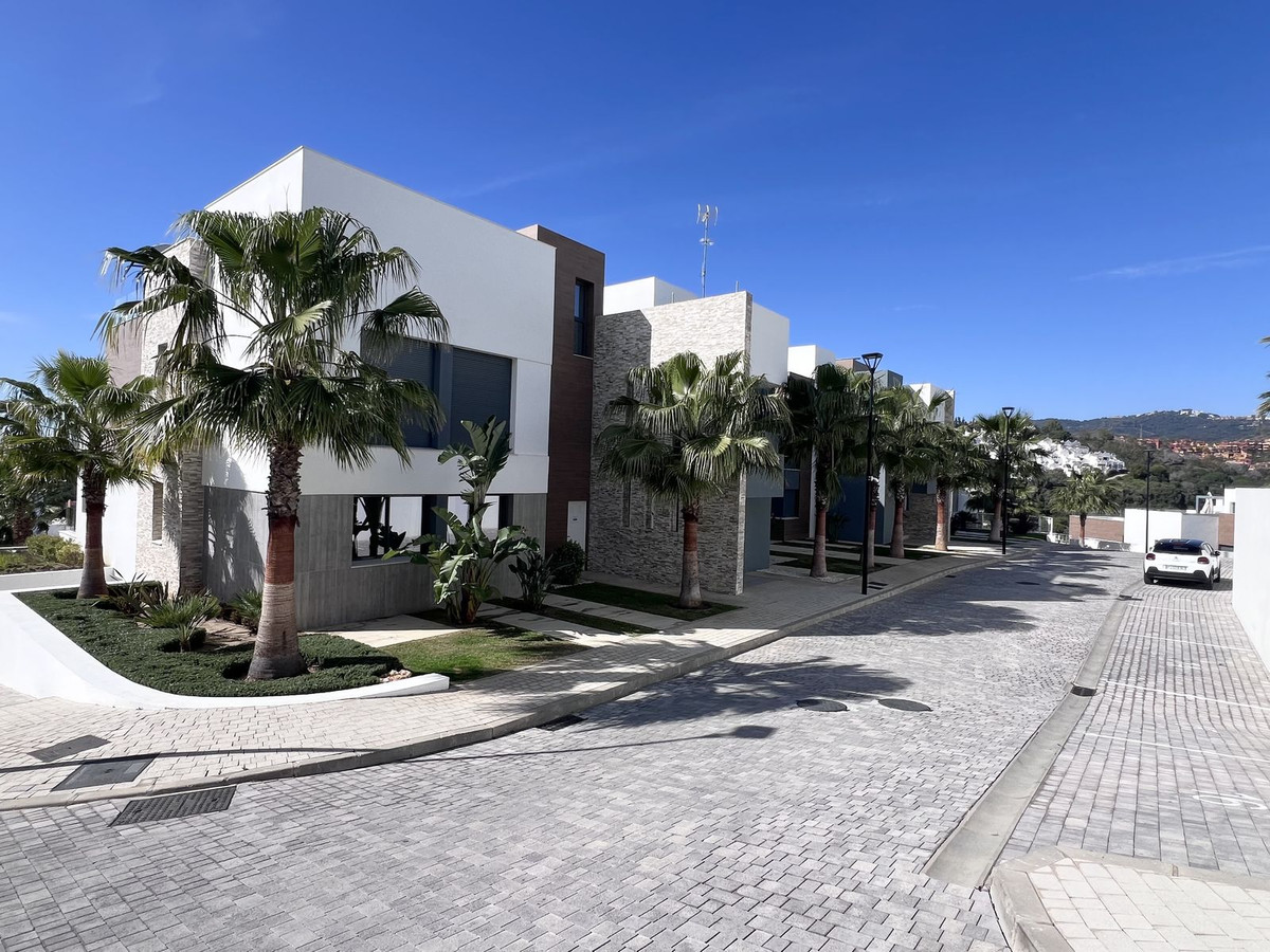 Appartement te koop in Artola | 3 slaapkamers H5306617