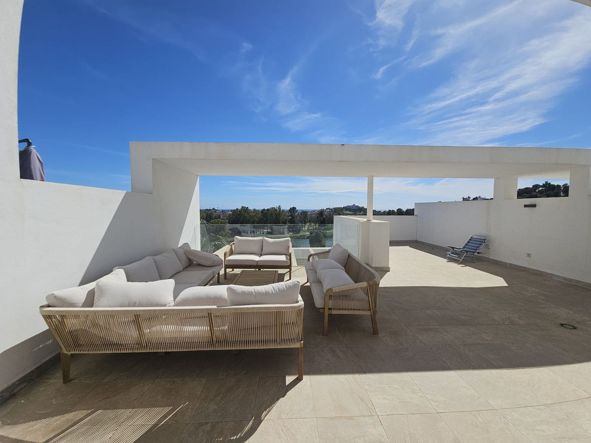 Penthouse Duplex in Atalaya-10