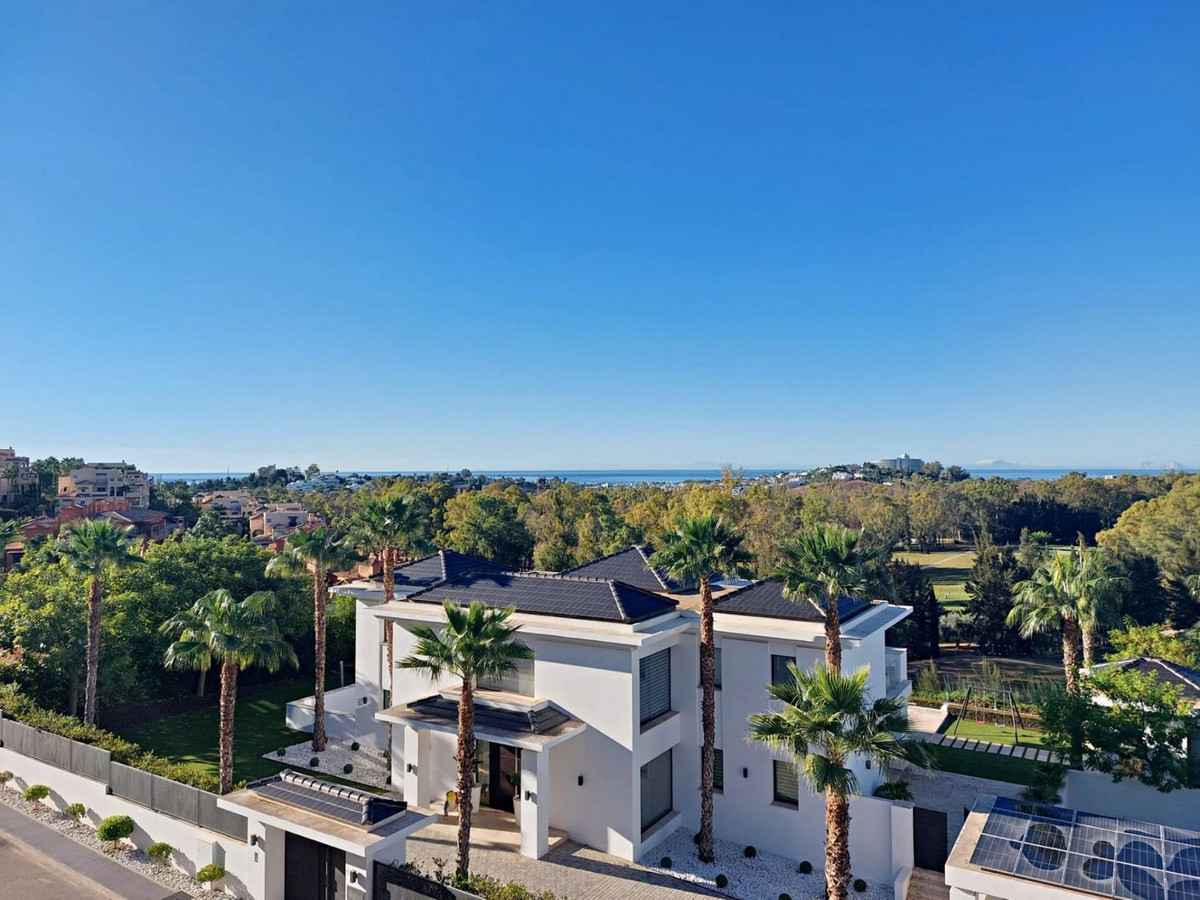 Penthouse in Atalaya-35