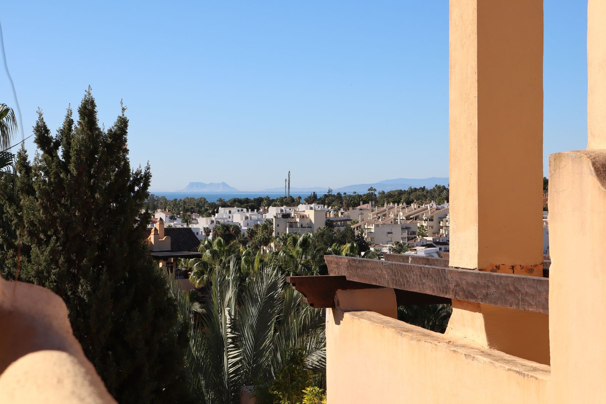 Penthouse Duplex in Atalaya-11