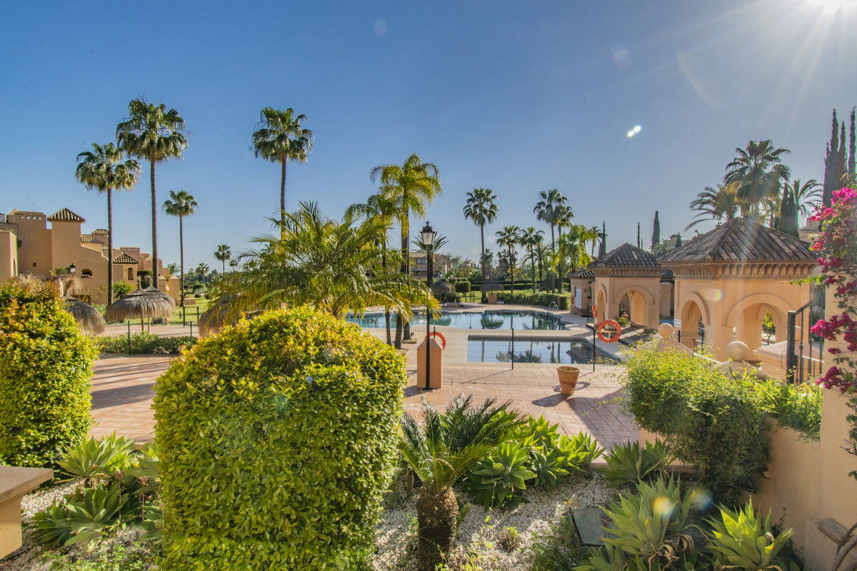 Begane grond appartement in Atalaya-1
