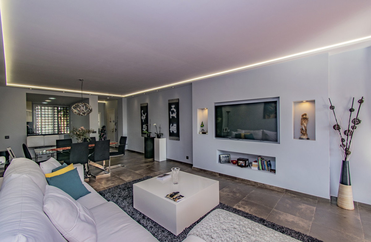 Begane grond appartement in Atalaya-11