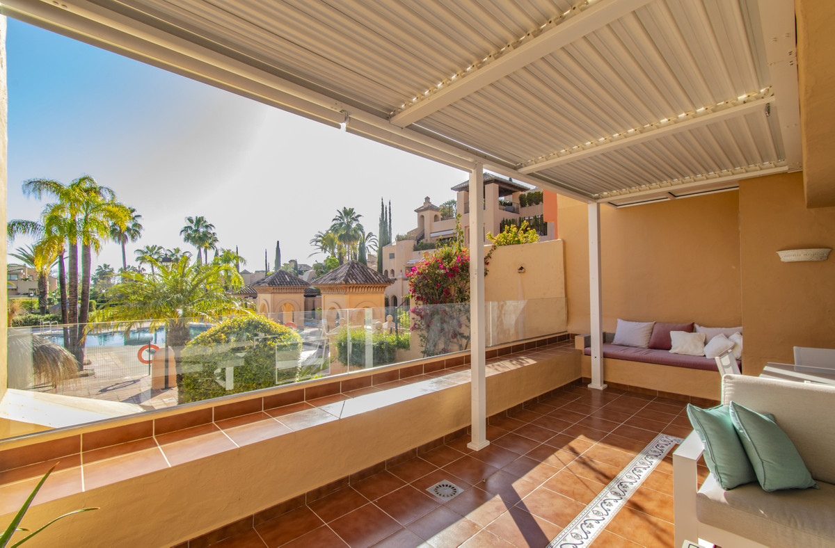 Begane grond appartement in Atalaya-16
