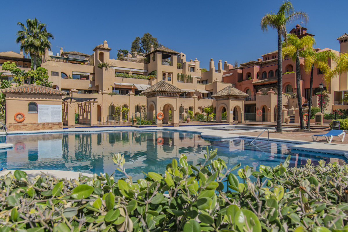 Begane grond appartement in Atalaya-17