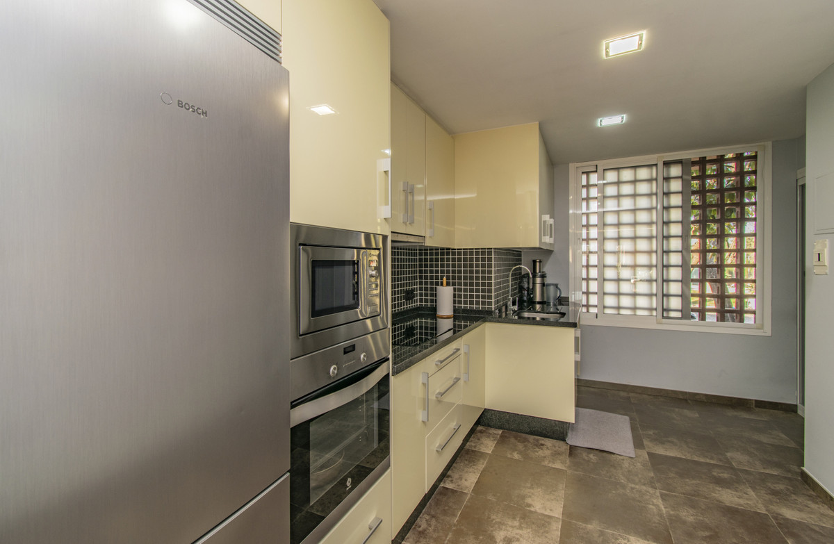 Begane grond appartement in Atalaya-30