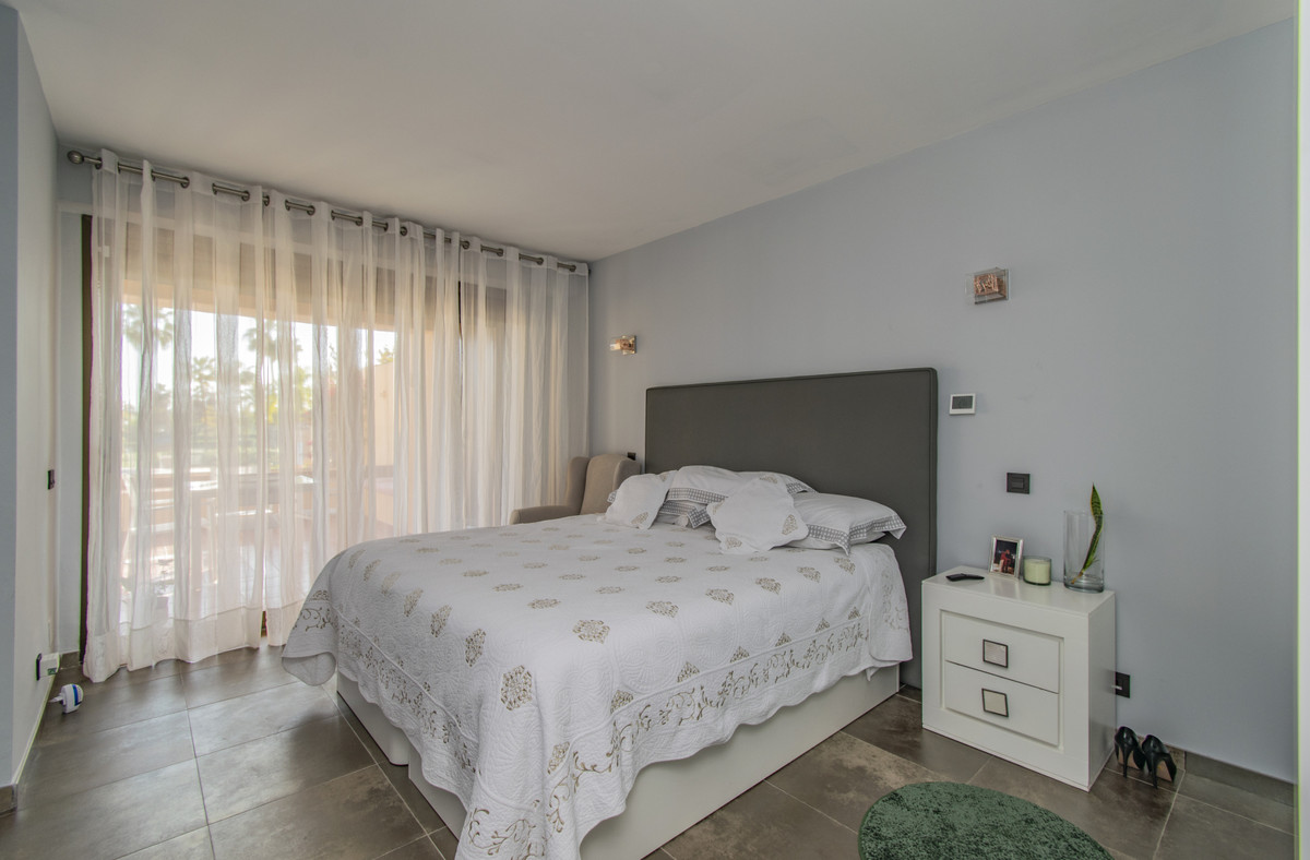 Begane grond appartement in Atalaya-7