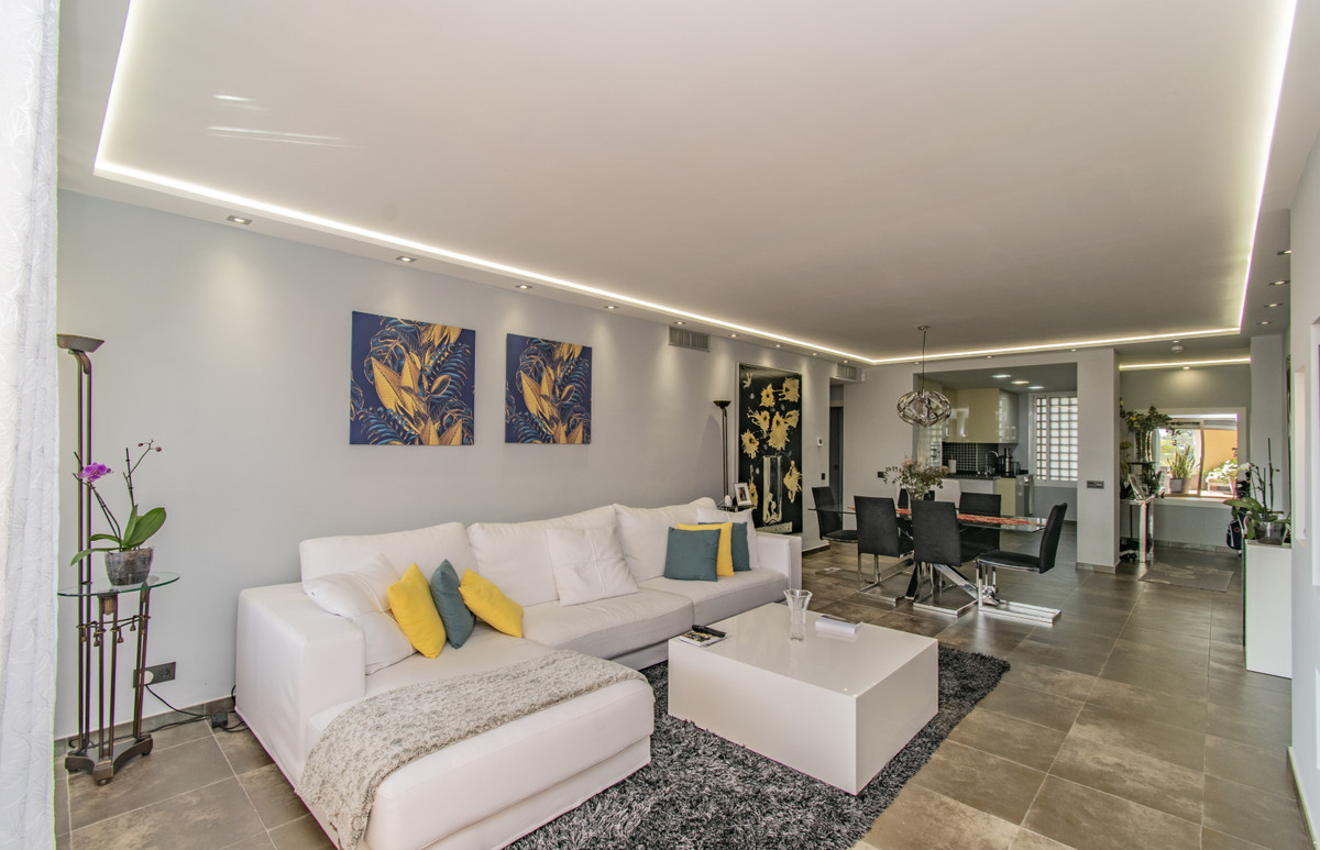 Begane grond appartement in Atalaya-8