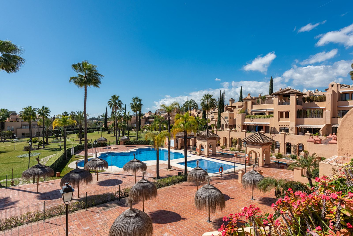 Penthouse in Atalaya-1