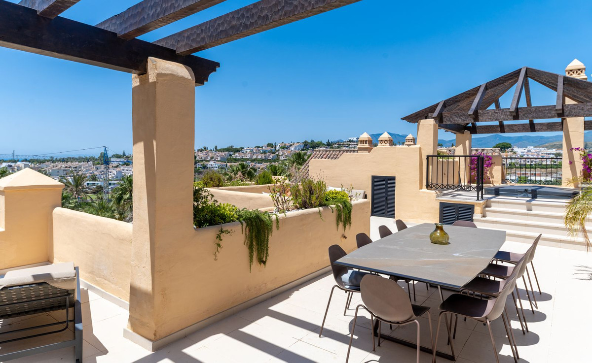 Penthouse Duplex te koop in Atalaya | 3 slaapkamers H5054803