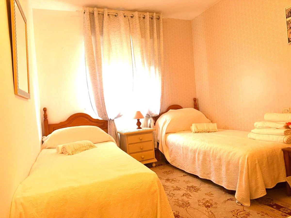 Appartement te koop in Atalaya | 3 slaapkamers H5074018
