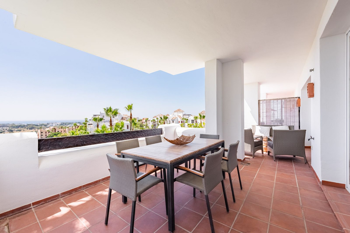 Appartement te koop in Atalaya | 2 slaapkamers H5077474