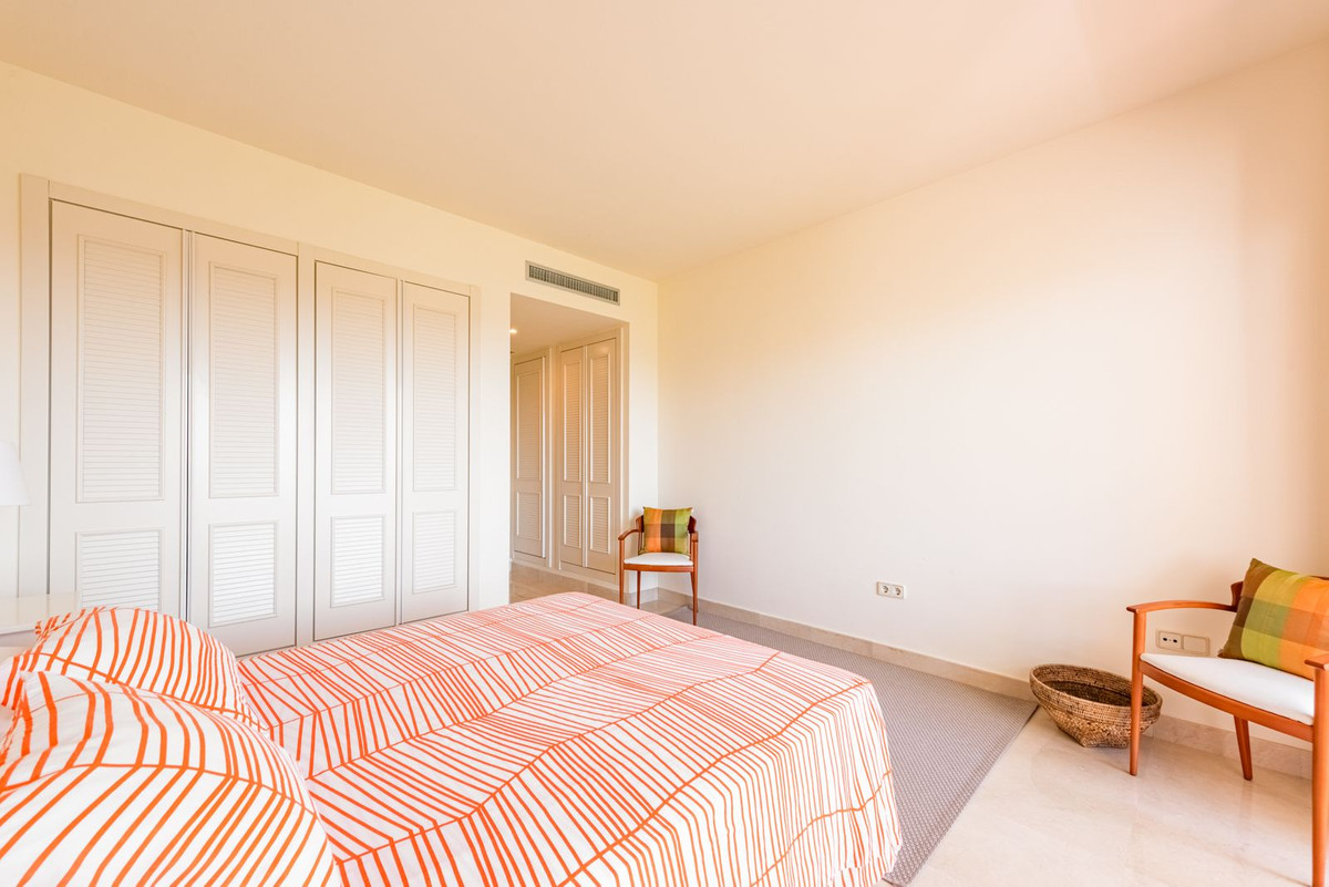 Appartement te koop in Atalaya | 2 slaapkamers H5077474