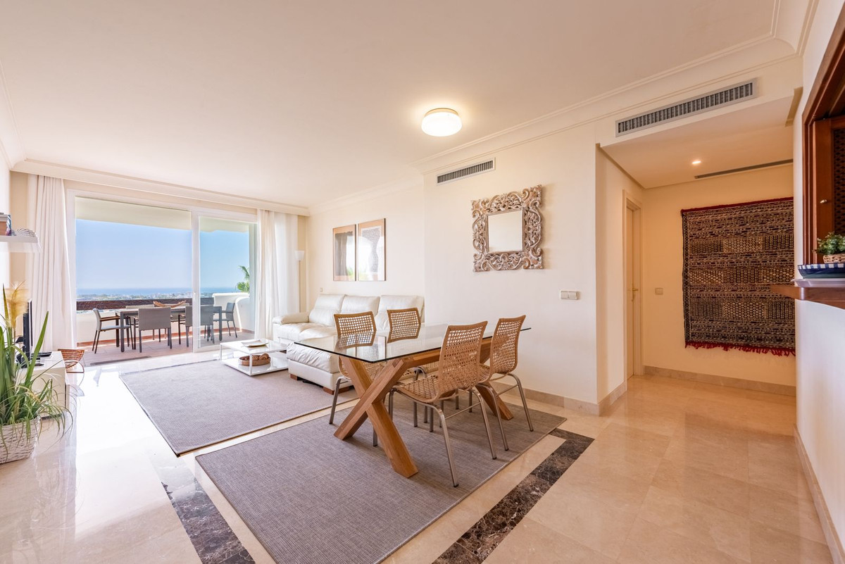 Appartement te koop in Atalaya | 2 slaapkamers H5077474