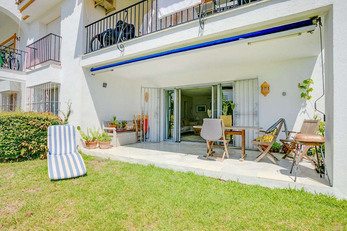 Apartment for sale in Atalaya | 2 bedrooms H5104813