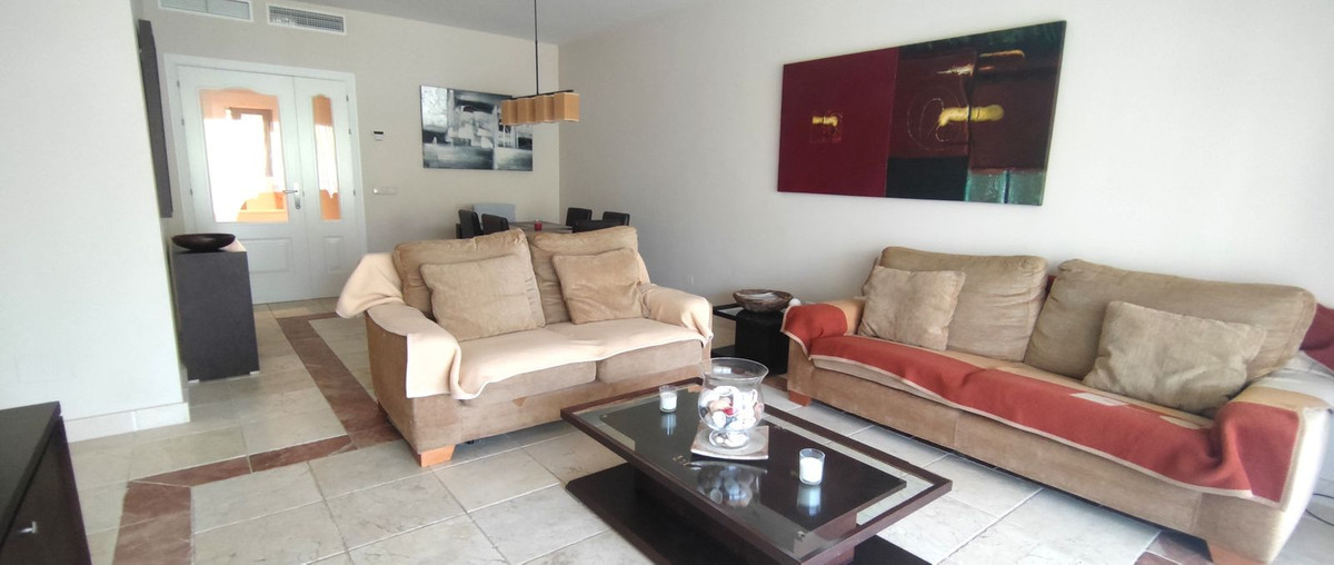 Appartement te koop in Atalaya | 2 slaapkamers H5104873