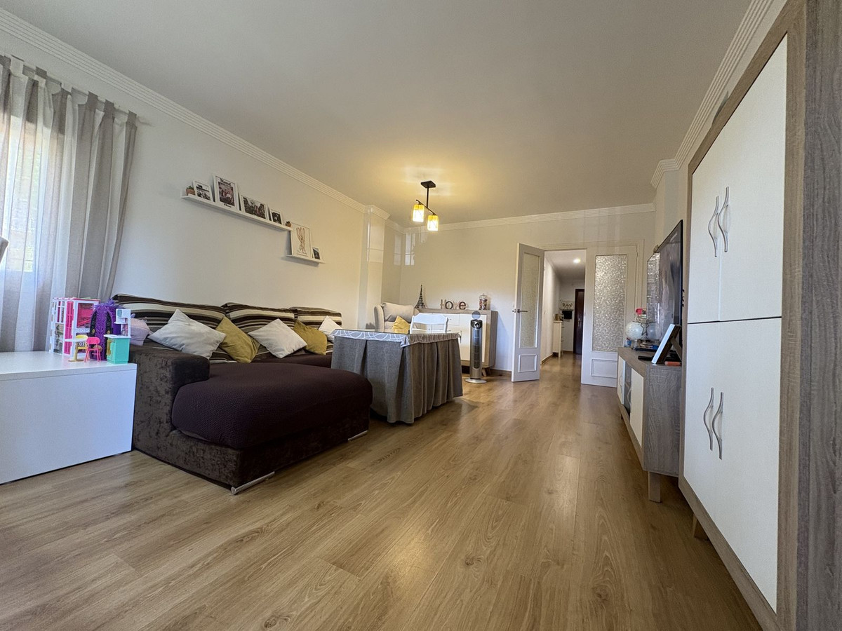 Appartement te koop in Atalaya | 2 slaapkamers H5151841