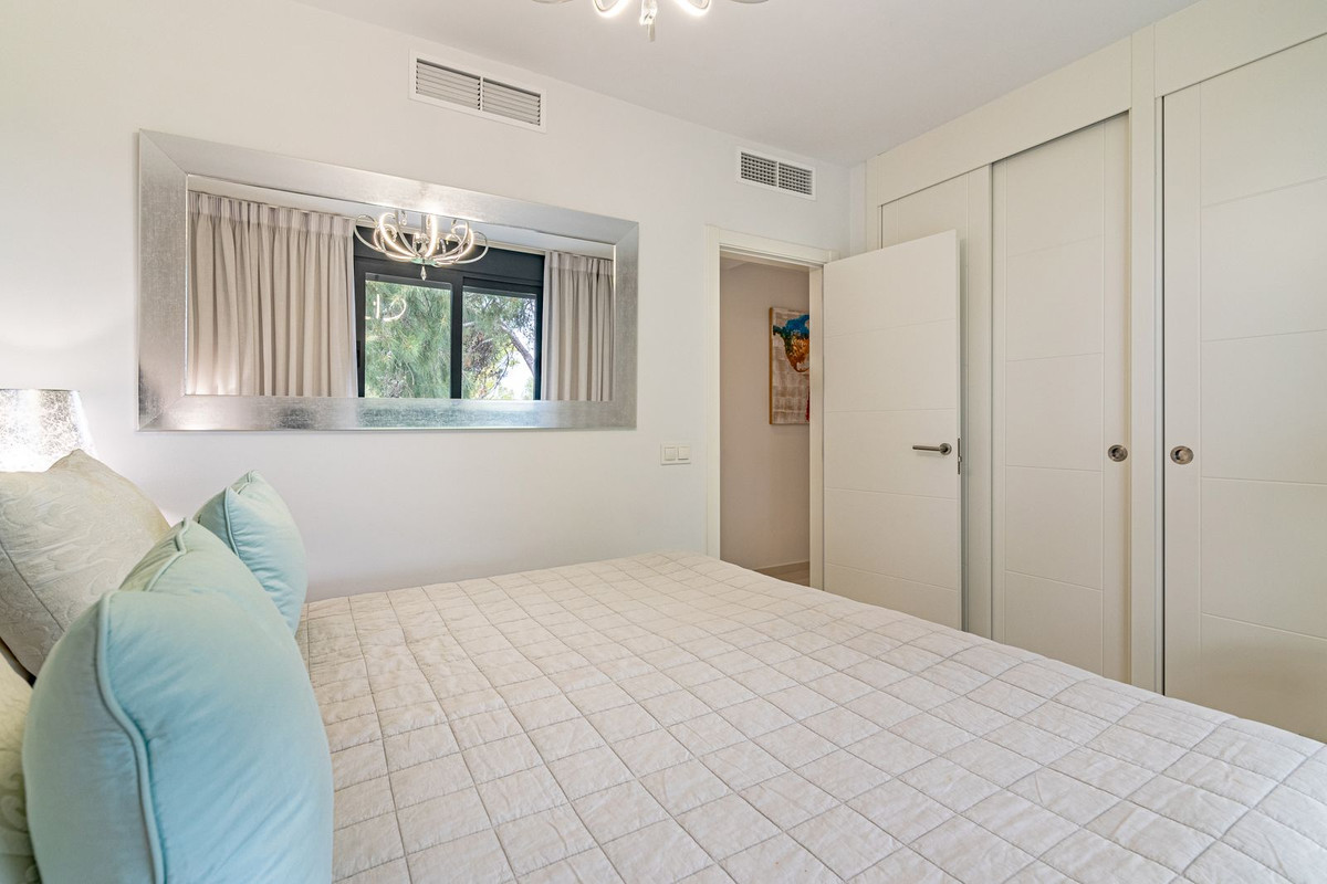 Appartement te koop in Atalaya | 2 slaapkamers H5159686