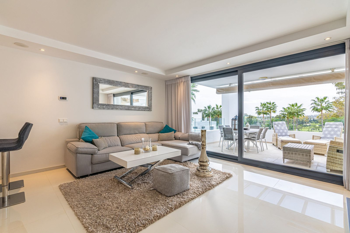 Appartement te koop in Atalaya | 2 slaapkamers H5159686