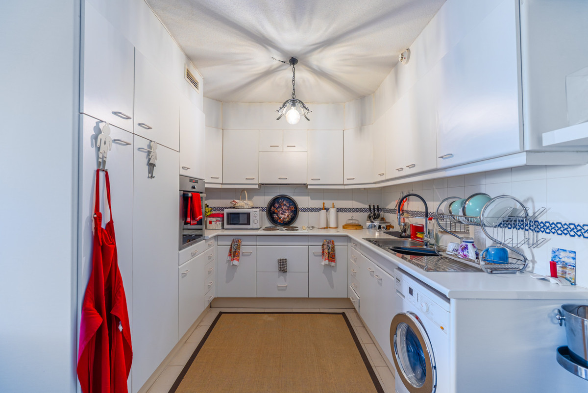 Appartement te koop in Atalaya | 2 slaapkamers H5159827