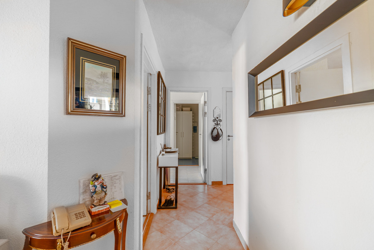 Appartement te koop in Atalaya | 2 slaapkamers H5159827