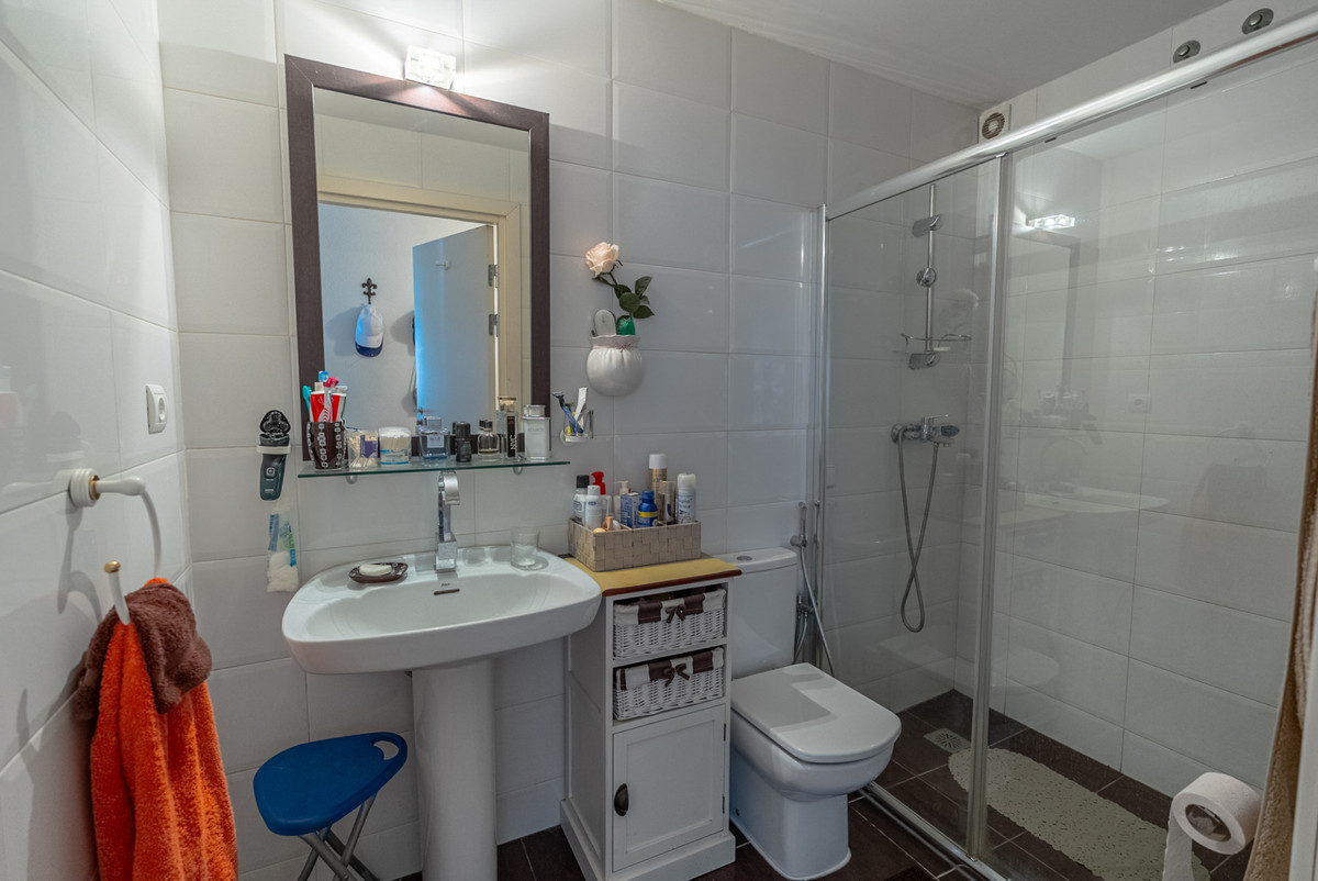 Appartement te koop in Atalaya | 2 slaapkamers H5159827