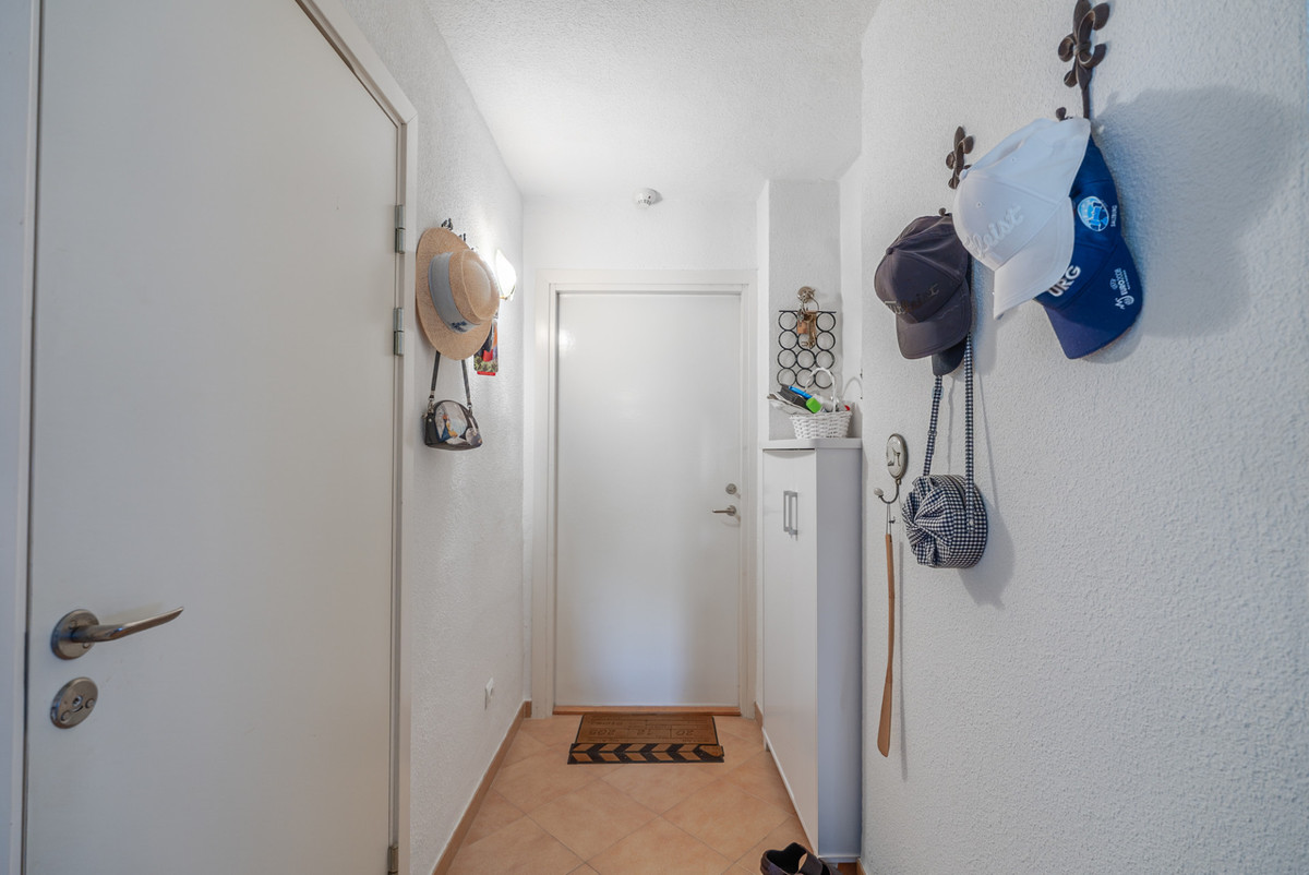 Appartement te koop in Atalaya | 2 slaapkamers H5159827