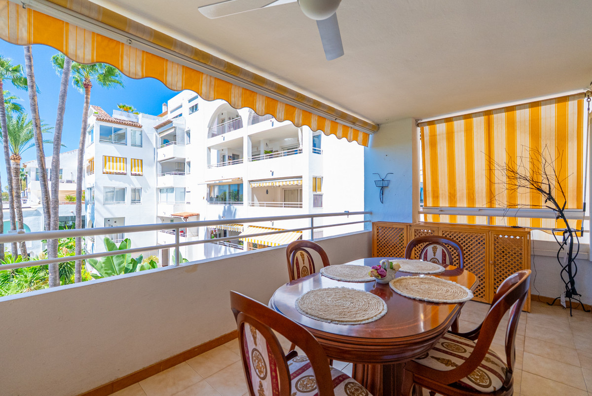 Appartement te koop in Atalaya | 2 slaapkamers H5159827