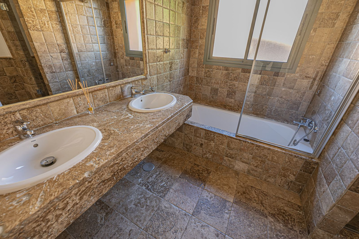 Property main view 30