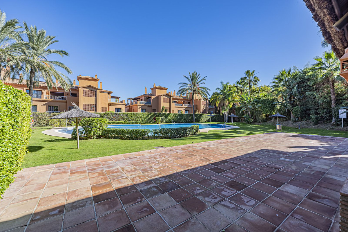 Appartement te koop in Atalaya | 2 slaapkamers H5234704