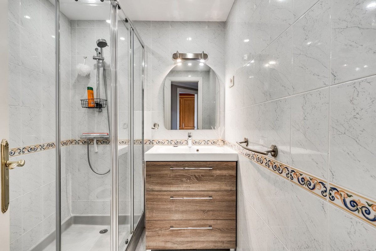 Appartement te koop in Atalaya | 2 slaapkamers H5253367