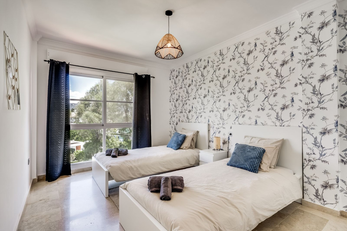 Appartement te koop in Atalaya | 2 slaapkamers H5253367