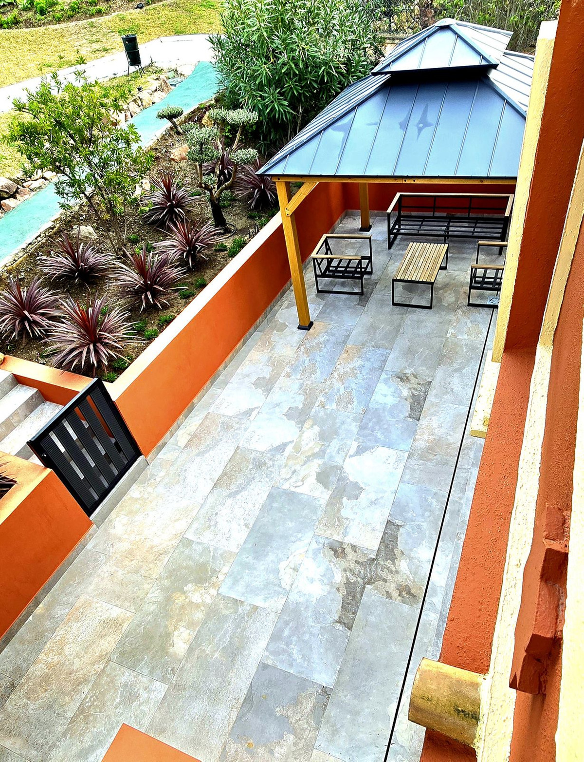 Property main view 38