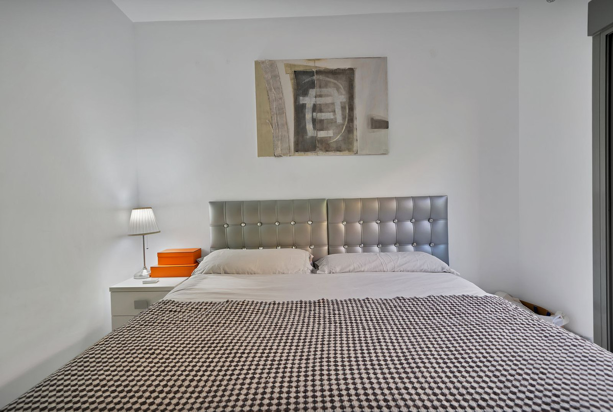 Appartement te koop in Atalaya | 2 slaapkamers H5294488