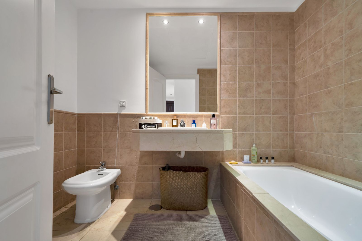 Appartement te koop in Atalaya | 2 slaapkamers H5294488