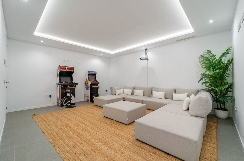 Huis te koop in Atalaya | 5 slaapkamers H5305525