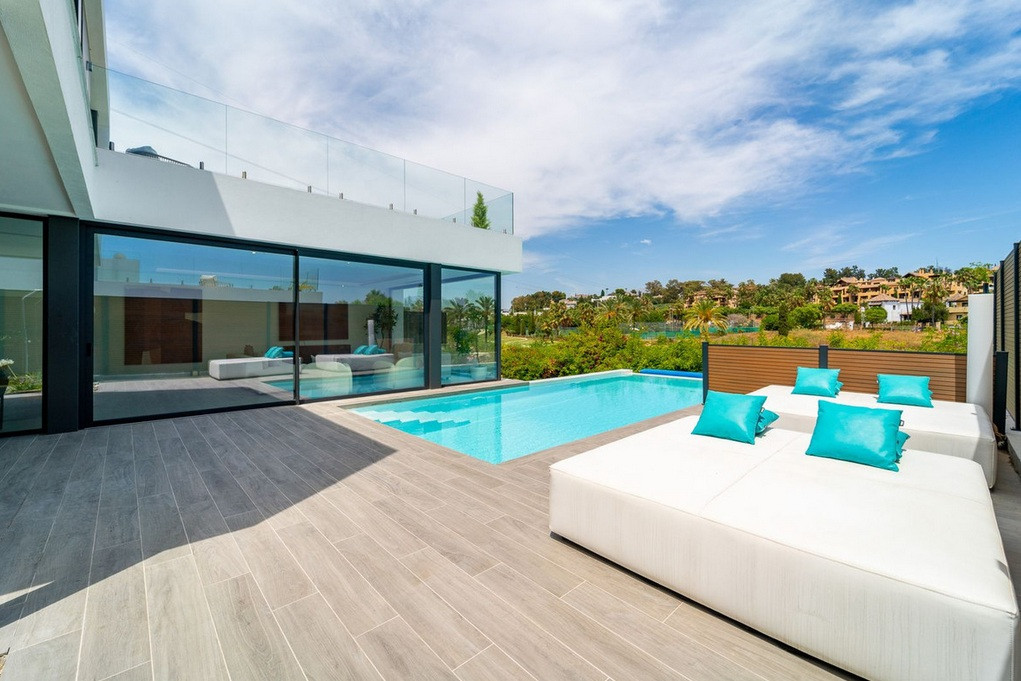 Huis te koop in Atalaya | 5 slaapkamers H5305525