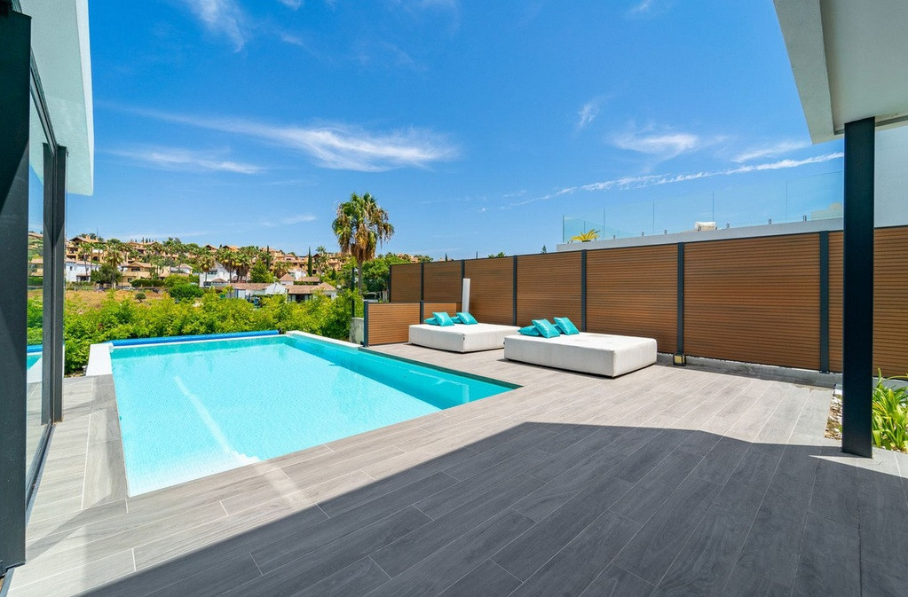 Huis te koop in Atalaya | 5 slaapkamers H5305525