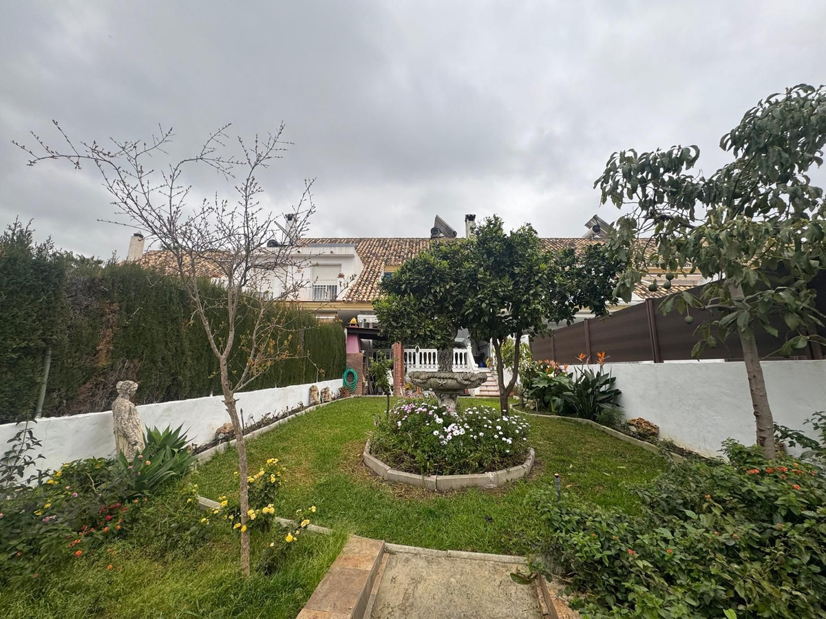 Appartement te koop in Atalaya | 4 slaapkamers H5319535