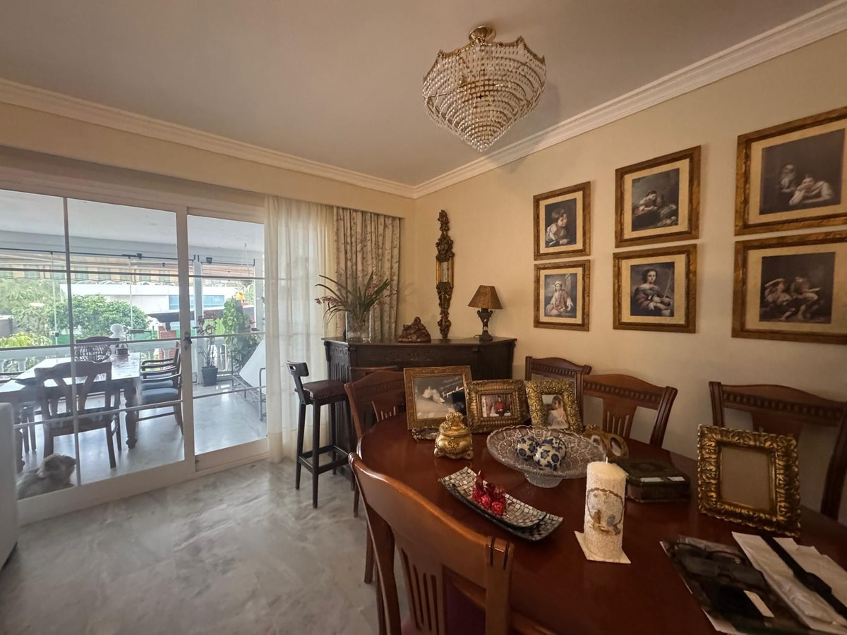 Appartement te koop in Atalaya | 4 slaapkamers H5319535