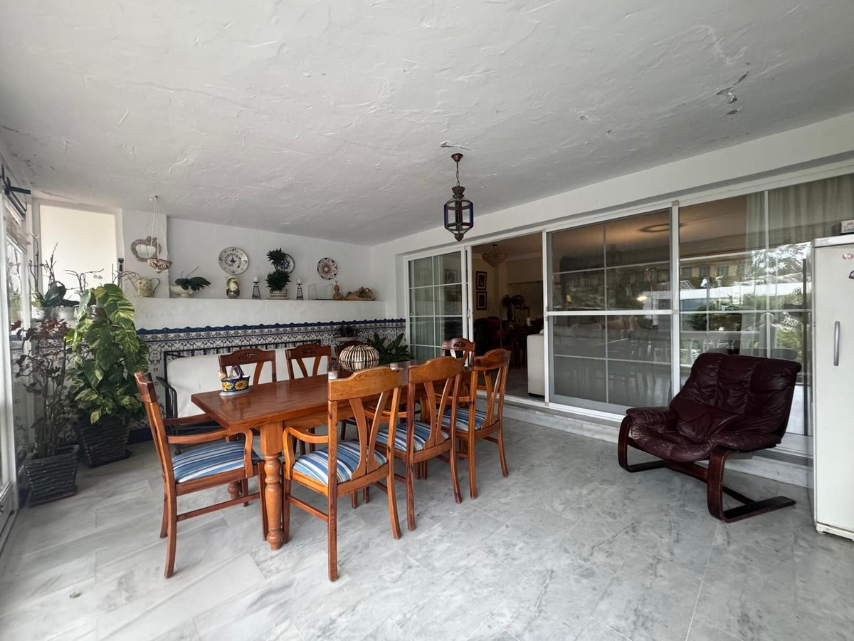 Appartement te koop in Atalaya | 4 slaapkamers H5319535