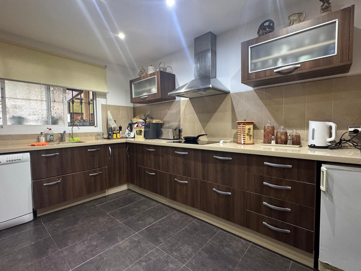 Appartement te koop in Atalaya | 4 slaapkamers H5319535