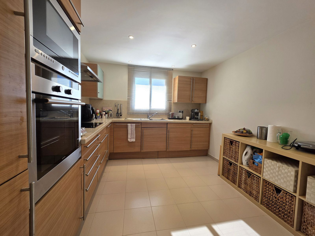 Appartement te koop in Atalaya | 2 slaapkamers H5325256