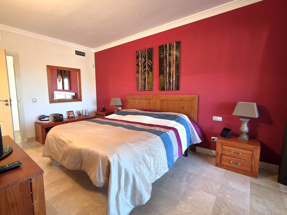 Appartement te koop in Atalaya | 2 slaapkamers H5325256